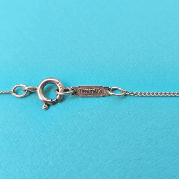Tiffany & Co. Ribbon on 18" Chain - Picture 5 of 6